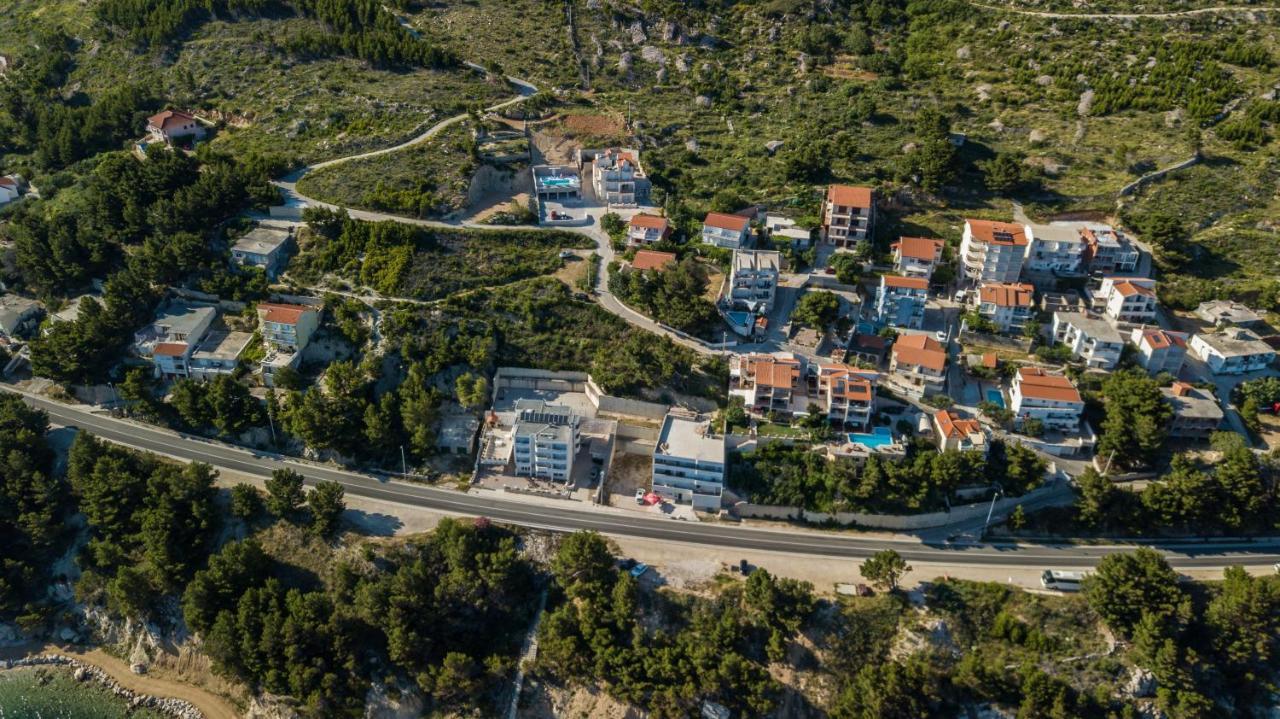 אומיס Apartments Pusic מראה חיצוני תמונה
