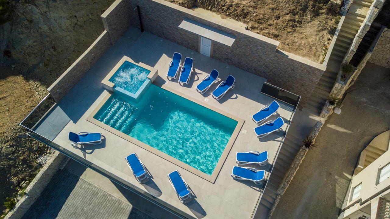 אומיס Apartments Pusic מראה חיצוני תמונה